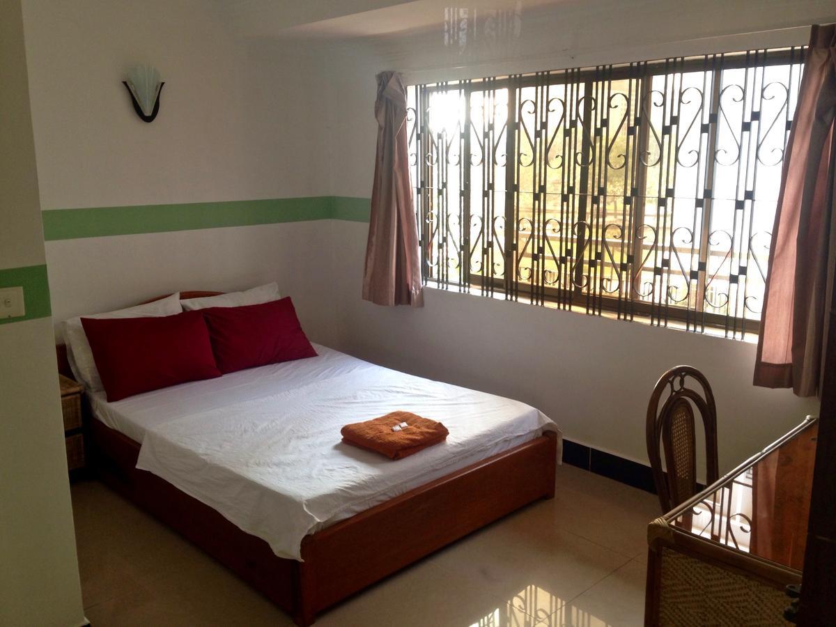 Lazy Gecko Guesthouse Phnom Pen Exterior foto